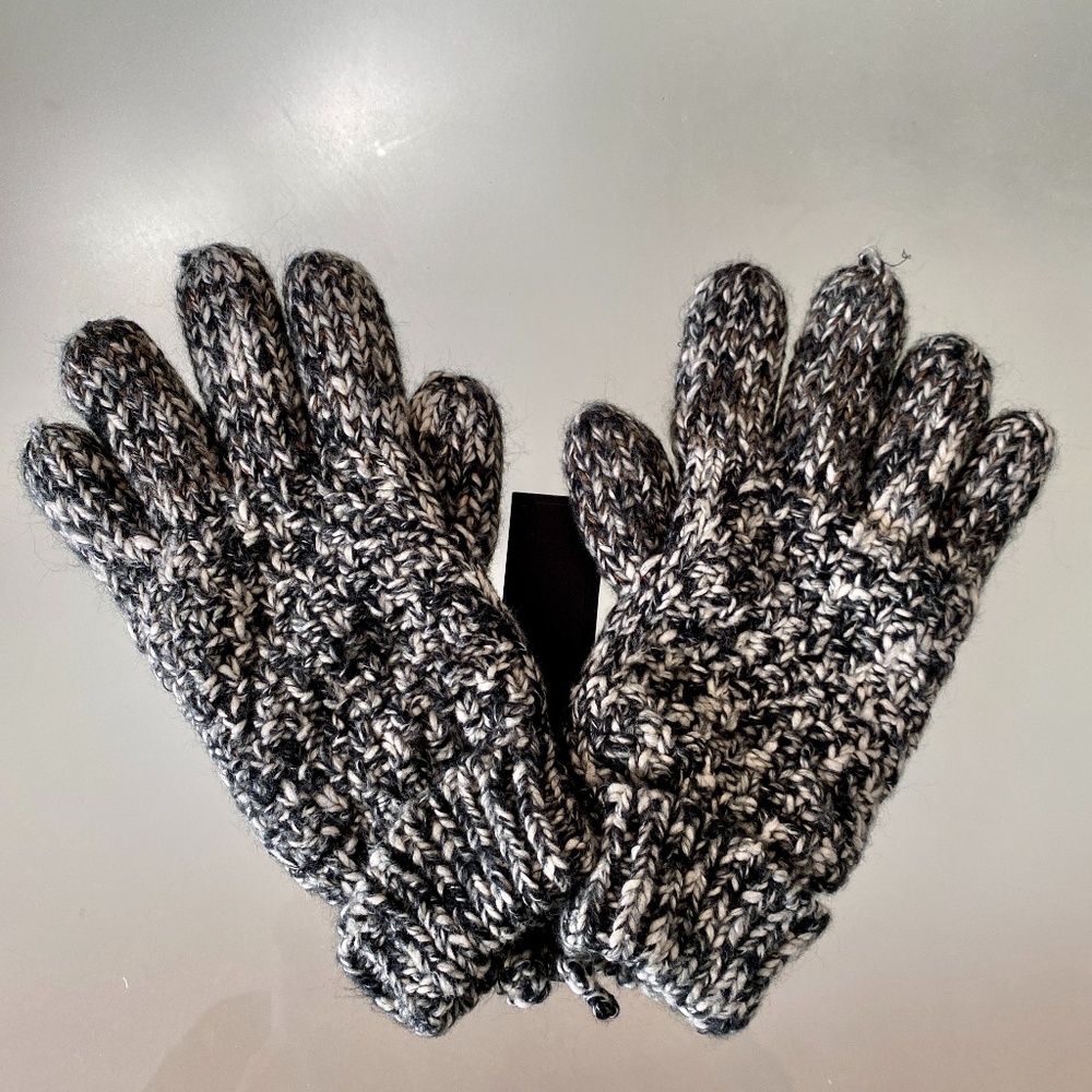 NWT - Equinox Gloves - Tweed Knit Black White Brown